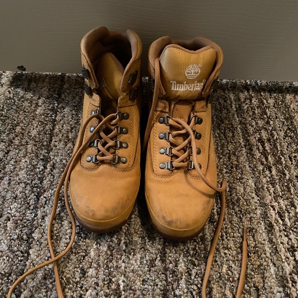 Men’s Timberlands - Picture 2 of 3